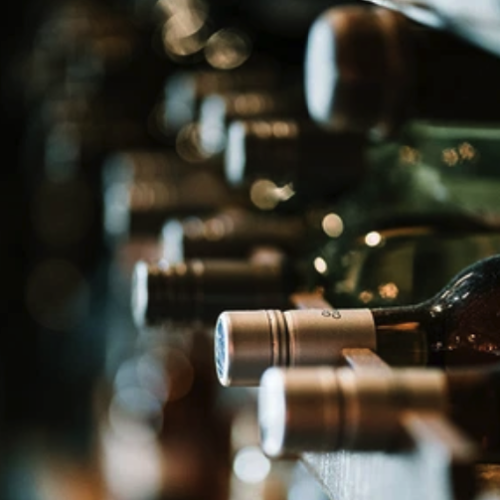 Sejarah Wine: Perjalanan Panjang Minuman Fermentasi Anggur